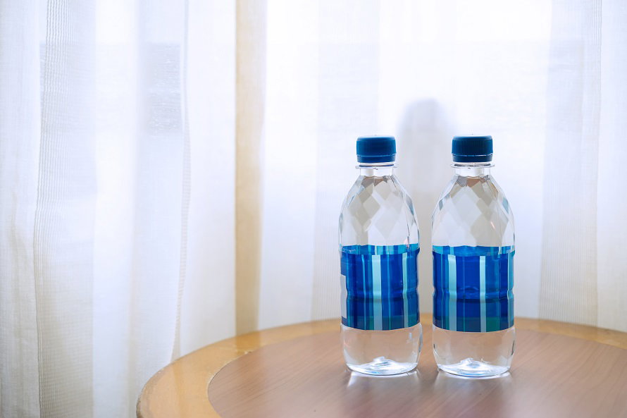 mineral-water.jpg